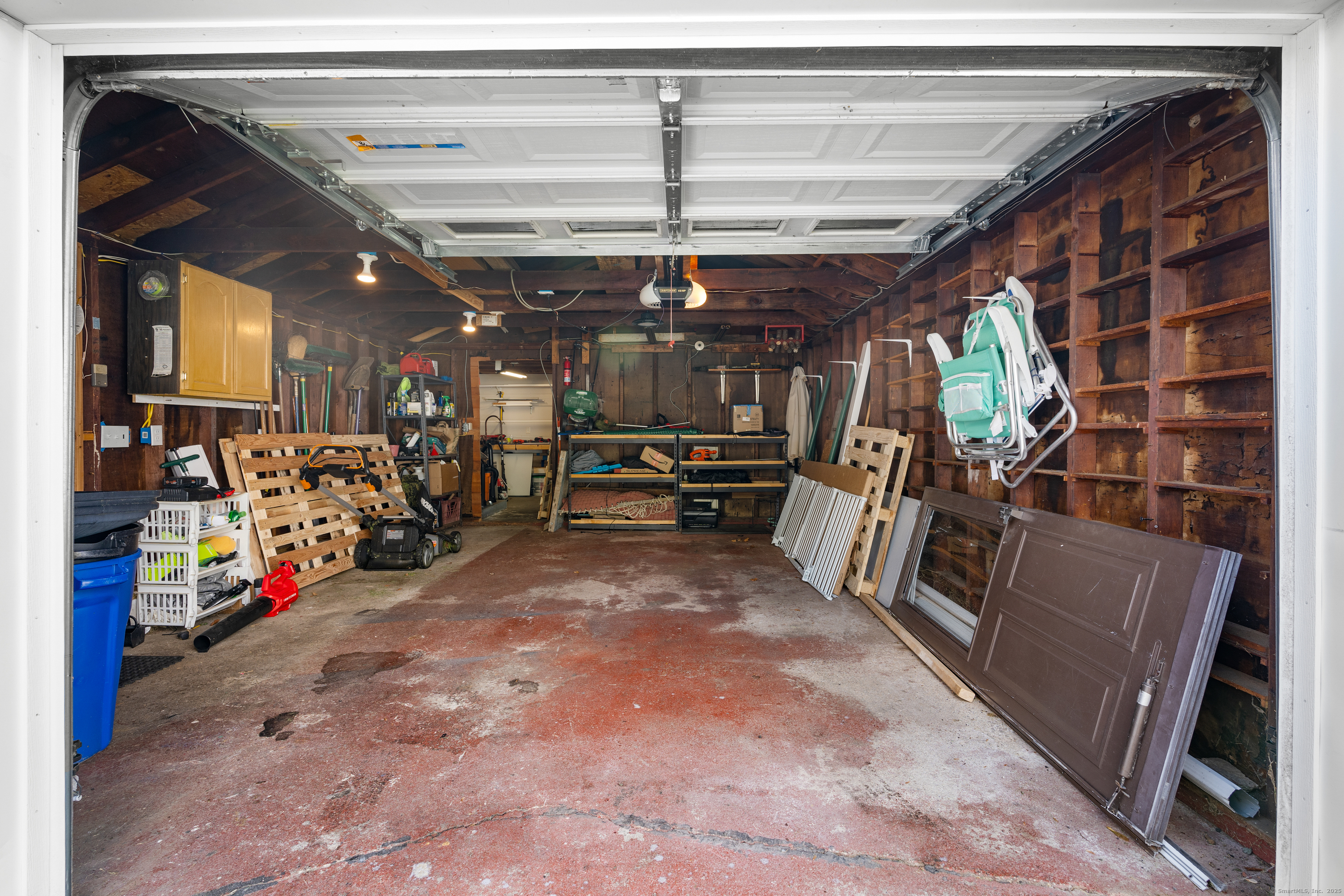 101 Woodvale Road, West Haven, Connecticut image 28
