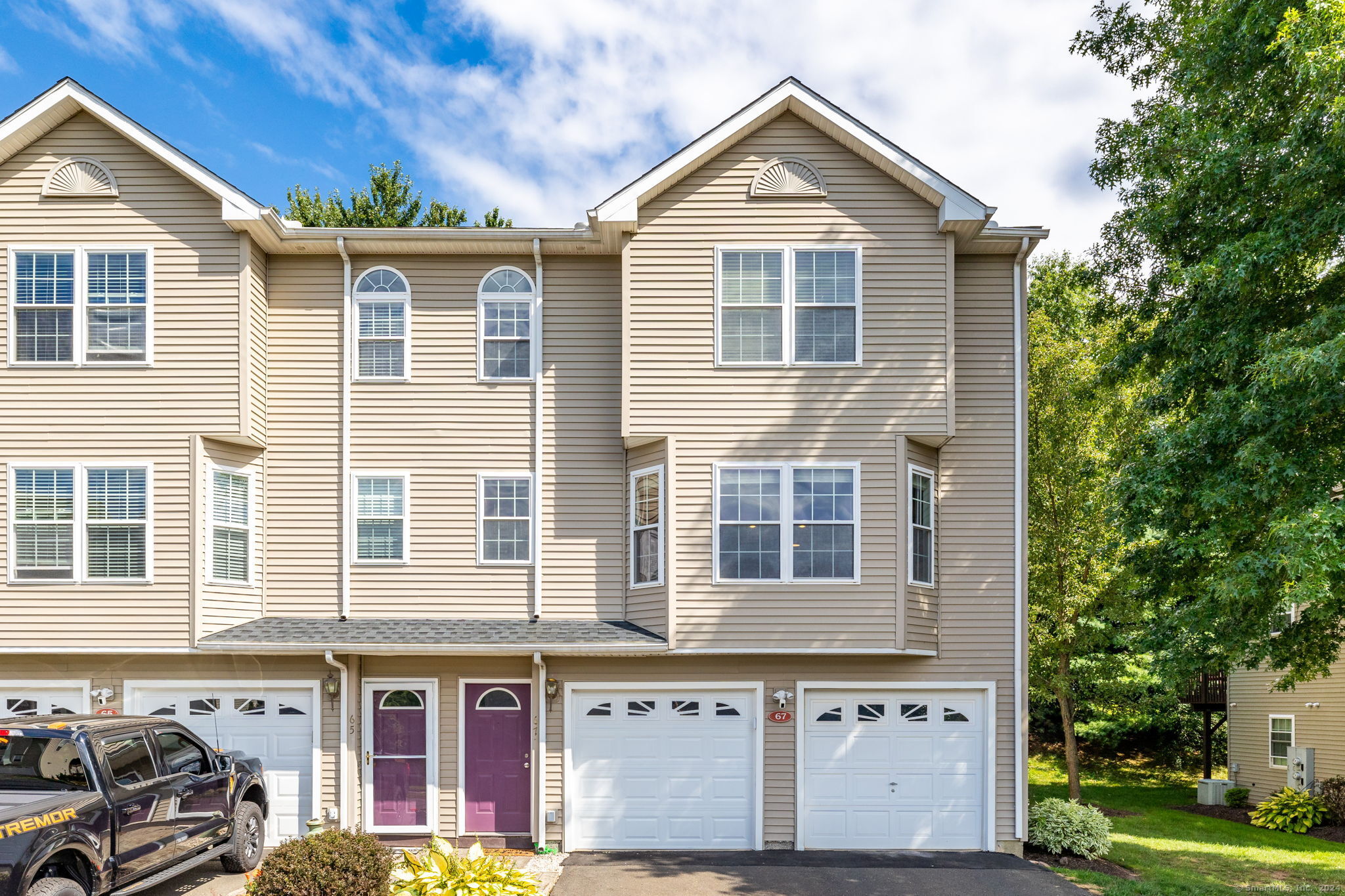 View Wallingford, CT 06492 townhome