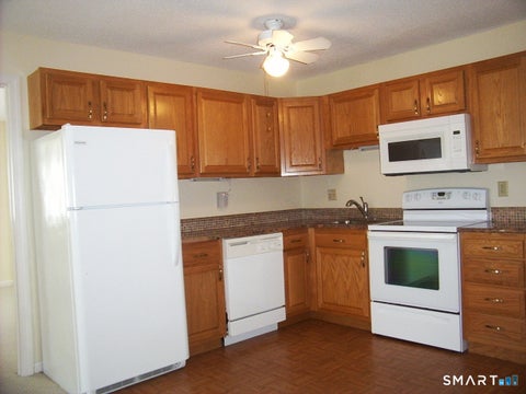 Tiny photo for 40 Firetown Road #37, Simsbury, CT 06070 (MLS # 24214638)