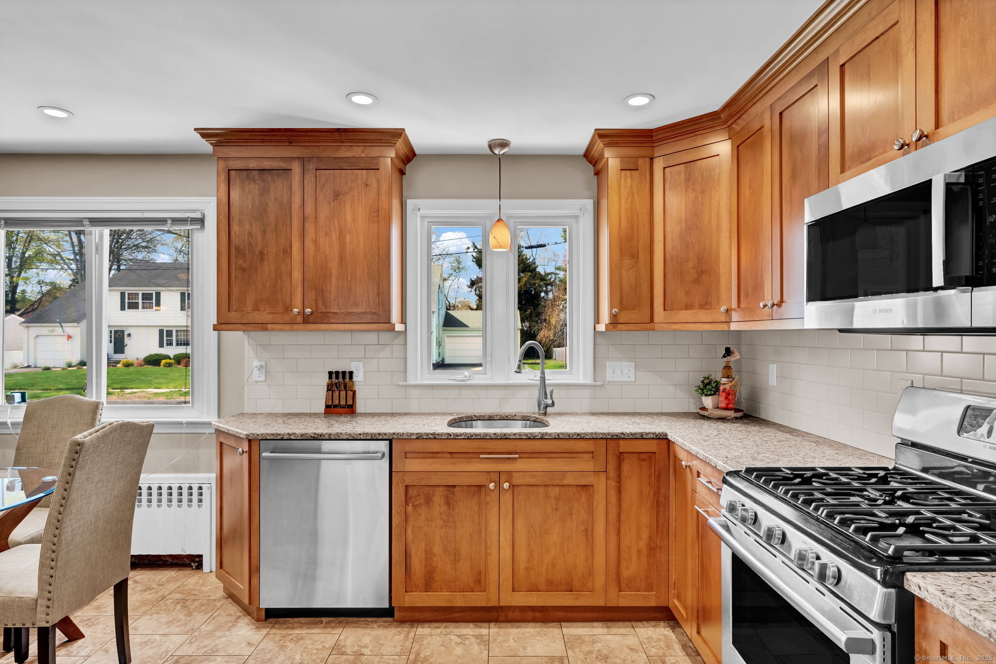 28 Deerfield Road, Wethersfield, Connecticut image 17
