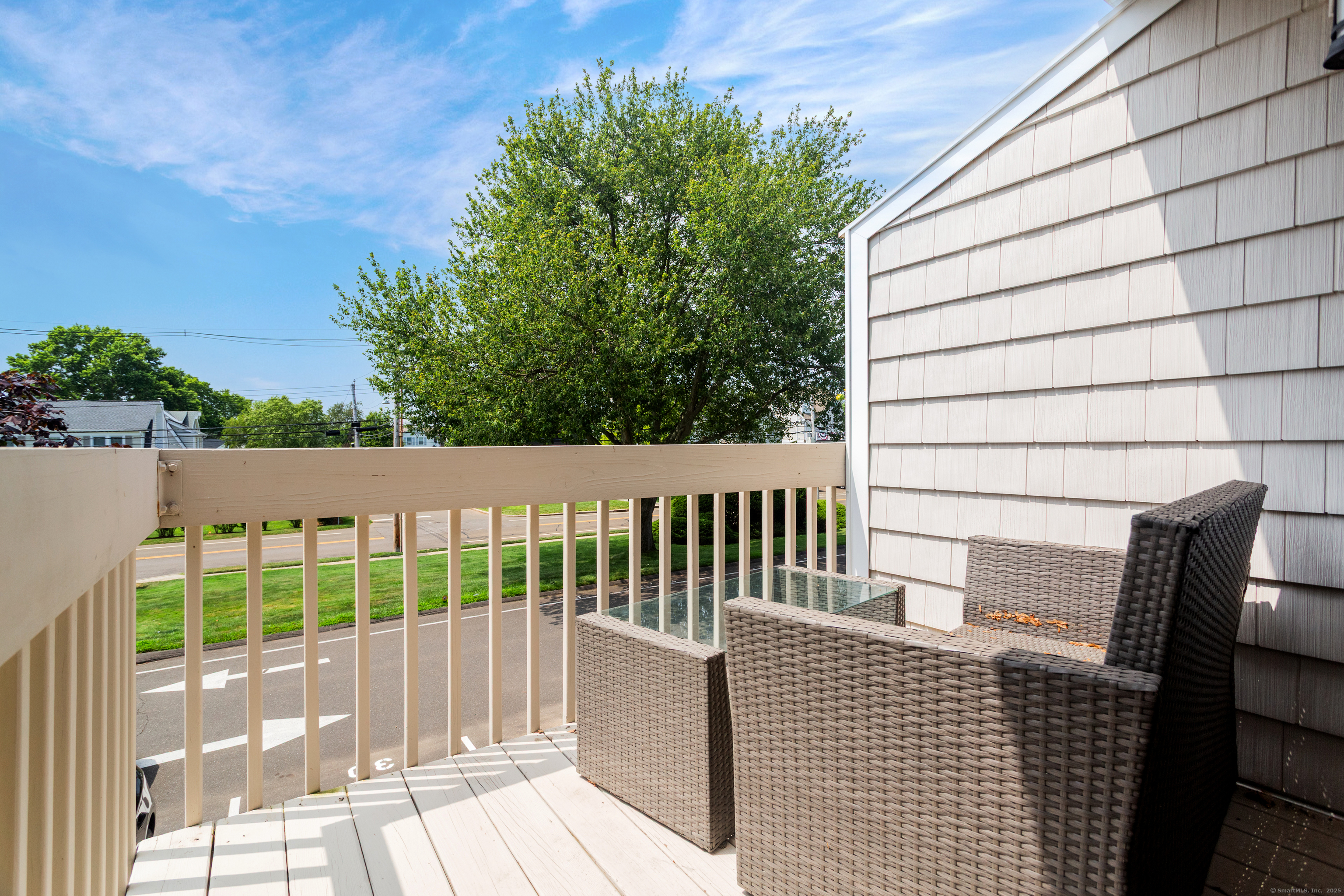 Norwalk, Connecticut 06855, United States, 2 Bedrooms Bedrooms, ,2 BathroomsBathrooms,Residential,Pending,206228