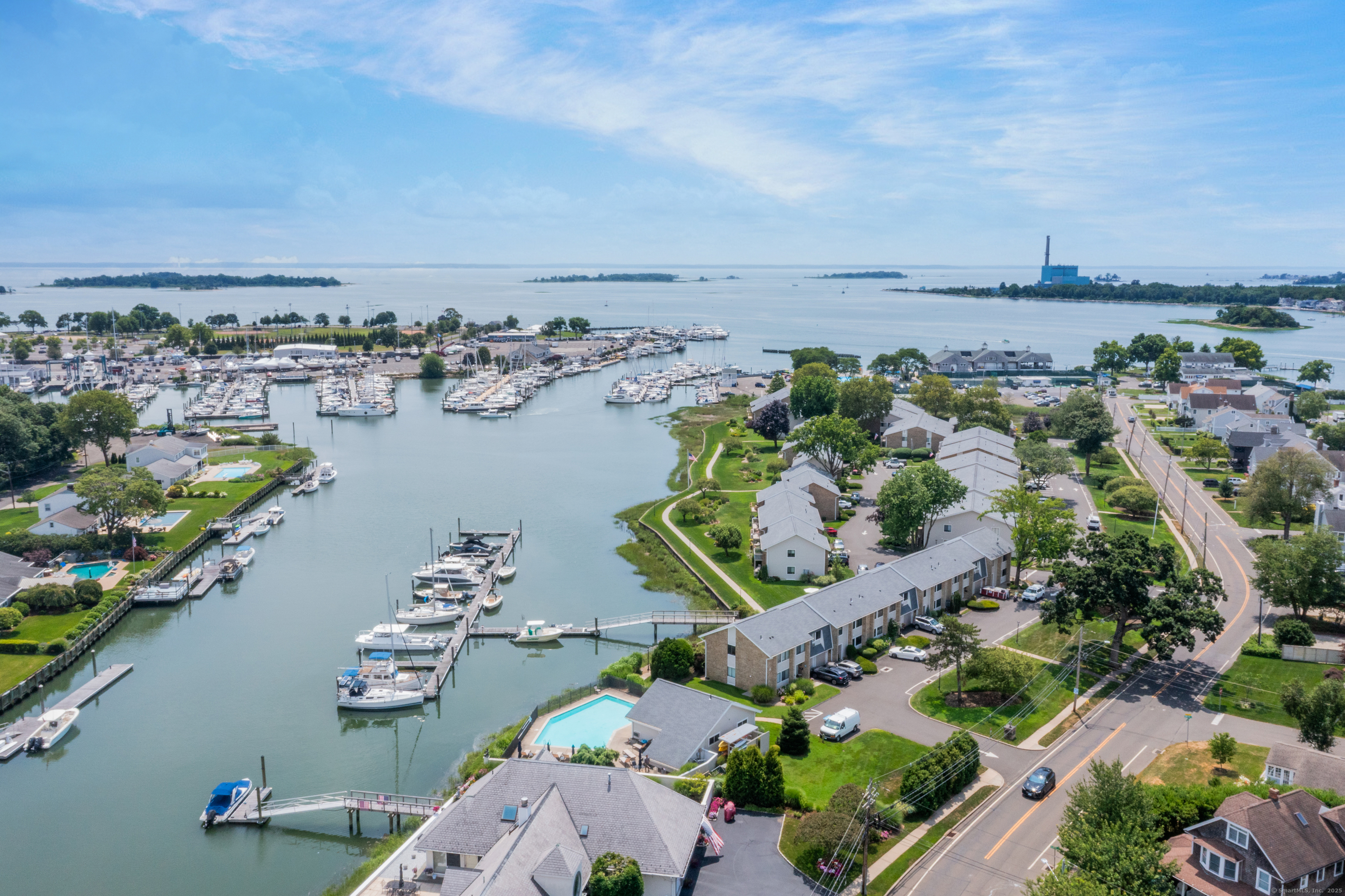 Norwalk, Connecticut 06855, United States, 2 Bedrooms Bedrooms, ,2 BathroomsBathrooms,Residential,Pending,206228