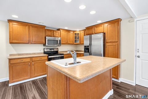 Tiny photo for 6 Hillside Court, Middletown, CT 06457 (MLS # 24206413)