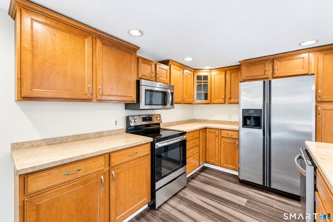 Tiny photo for 6 Hillside Court, Middletown, CT 06457 (MLS # 24206413)