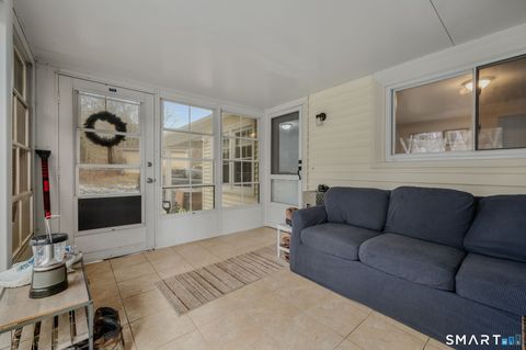 Tiny photo for 2 N Cobblers Court, East Lyme, CT 06357 (MLS # 24148303)