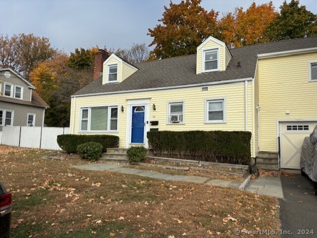 Palmer Avenue, Stamford, Connecticut - 2 Bedrooms  
1 Bathrooms  
3 Rooms - 