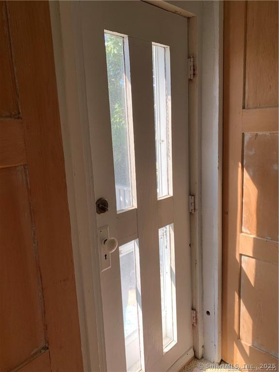 Stonington, Connecticut 06378, United States, 2 Bedrooms Bedrooms, ,2 BathroomsBathrooms,Residential,Active,10328