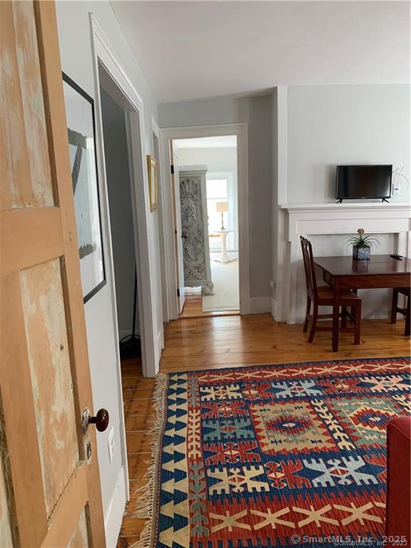 Stonington, Connecticut 06378, United States, 2 Bedrooms Bedrooms, ,2 BathroomsBathrooms,Residential,Active,10328