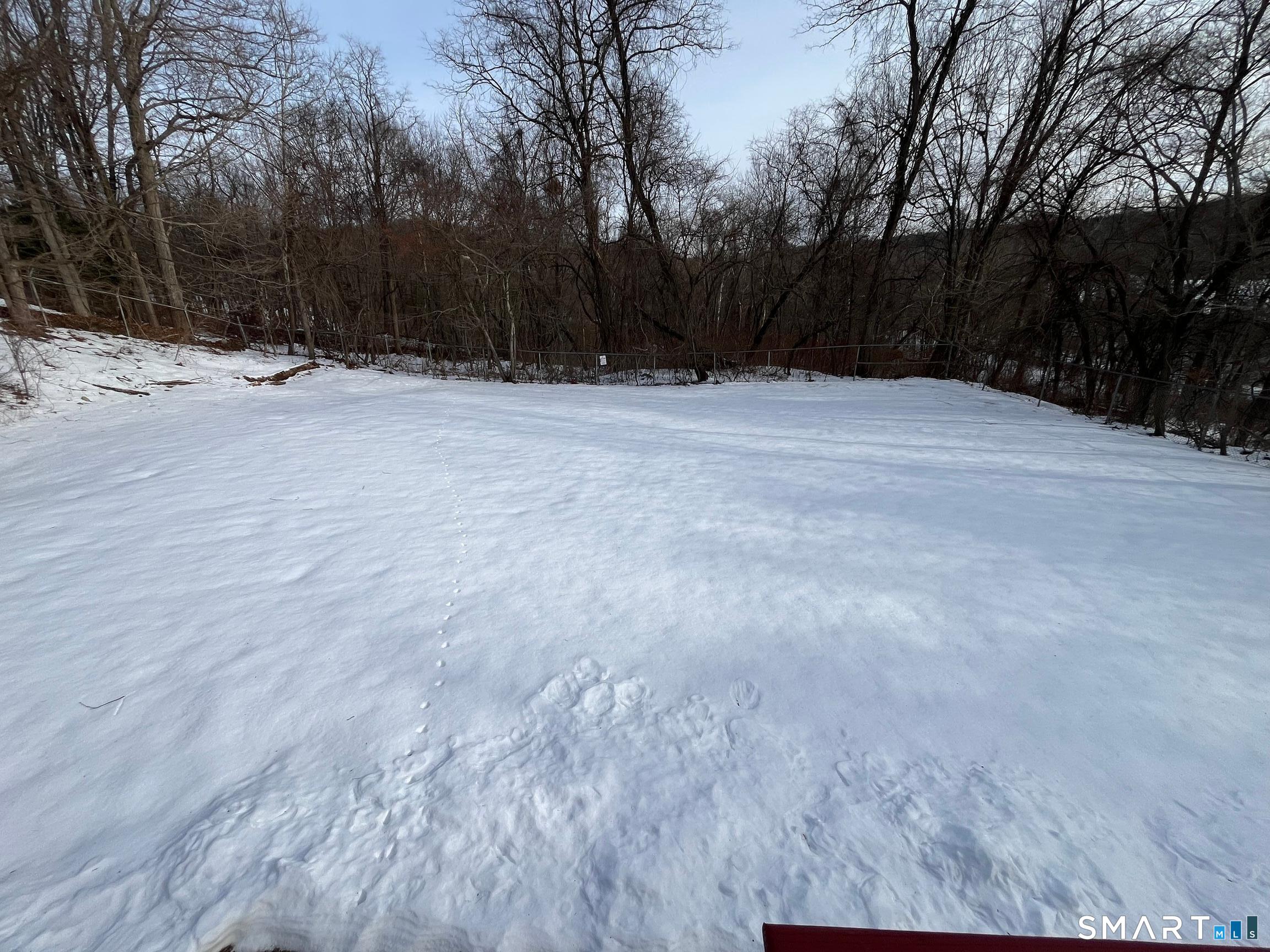 1385 Highland Avenue 20A