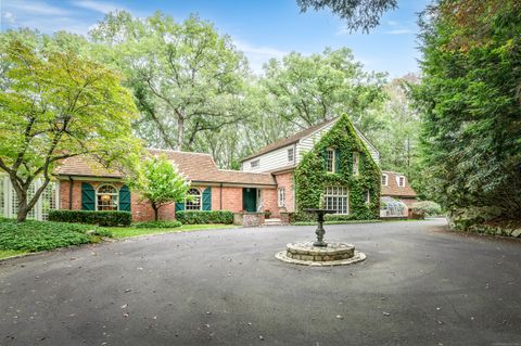 107 Deepwood Road Stamford CT 06903