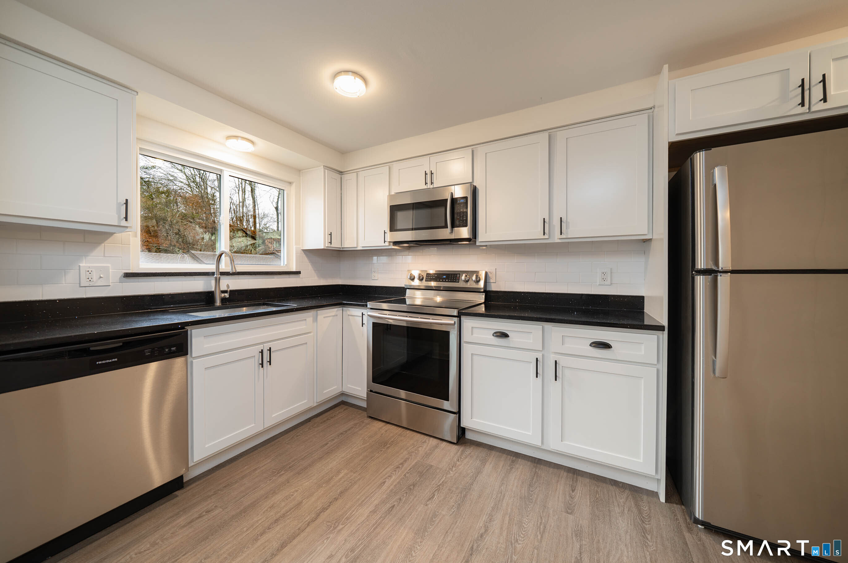 20 Harbour Village A