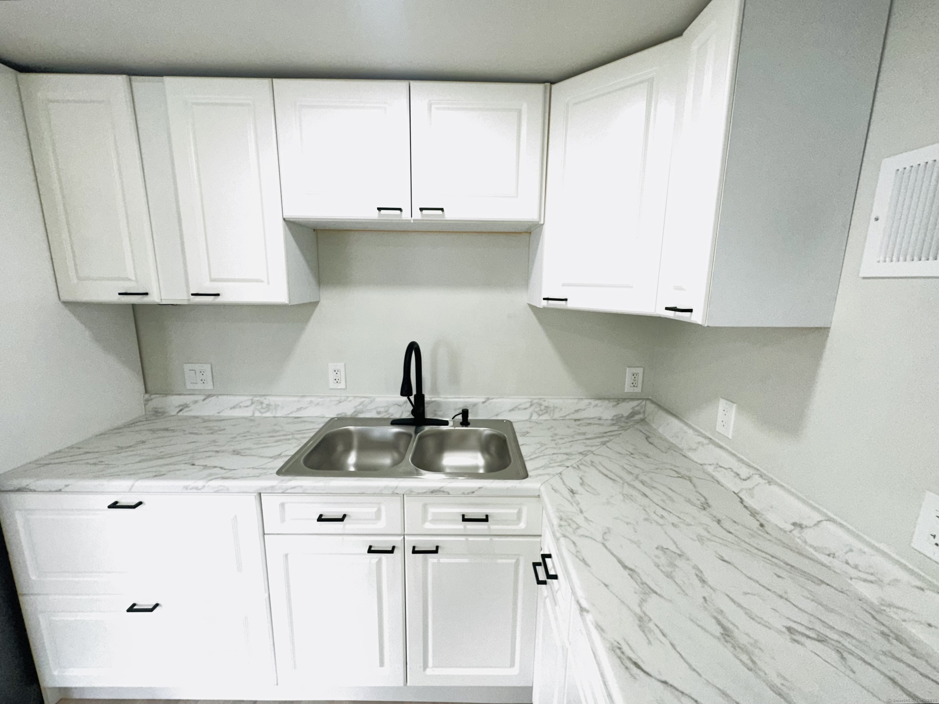 49 Pleasant Street 3rd Floor
