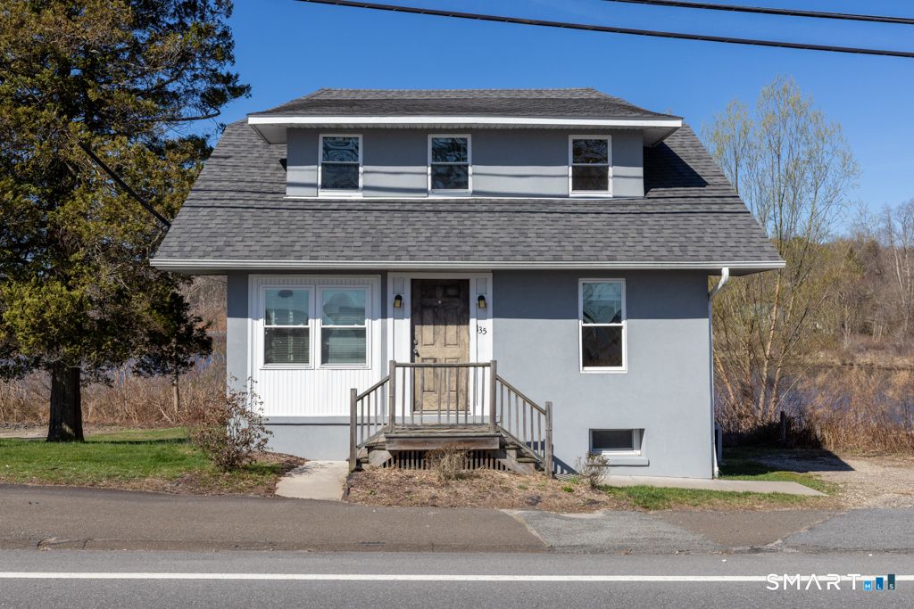 Photo of 135 Middlesex Avenue, Chester, CT 06412 (MLS # 24169301)