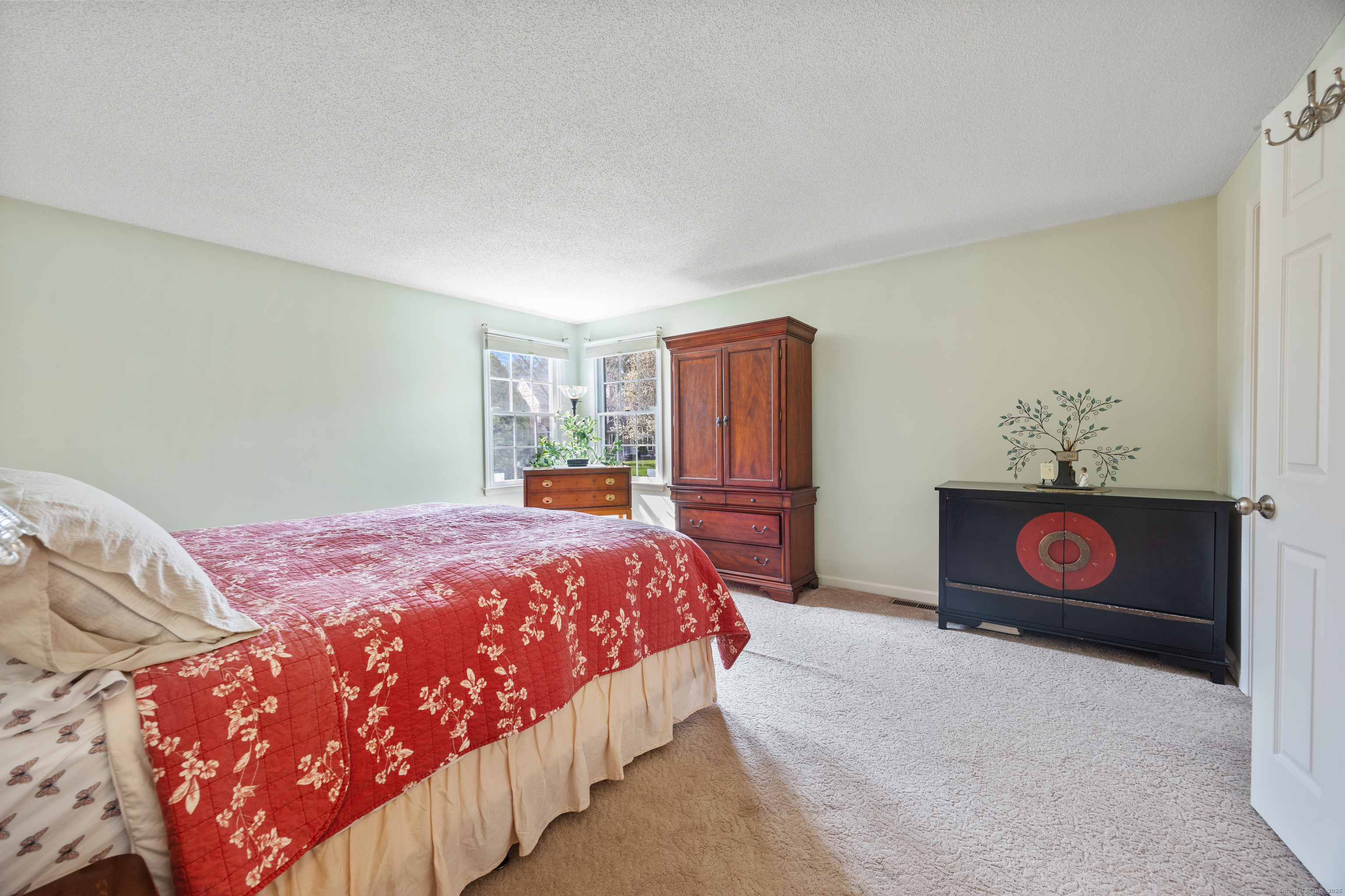 697 S End Road #24, Southington, Connecticut image 14