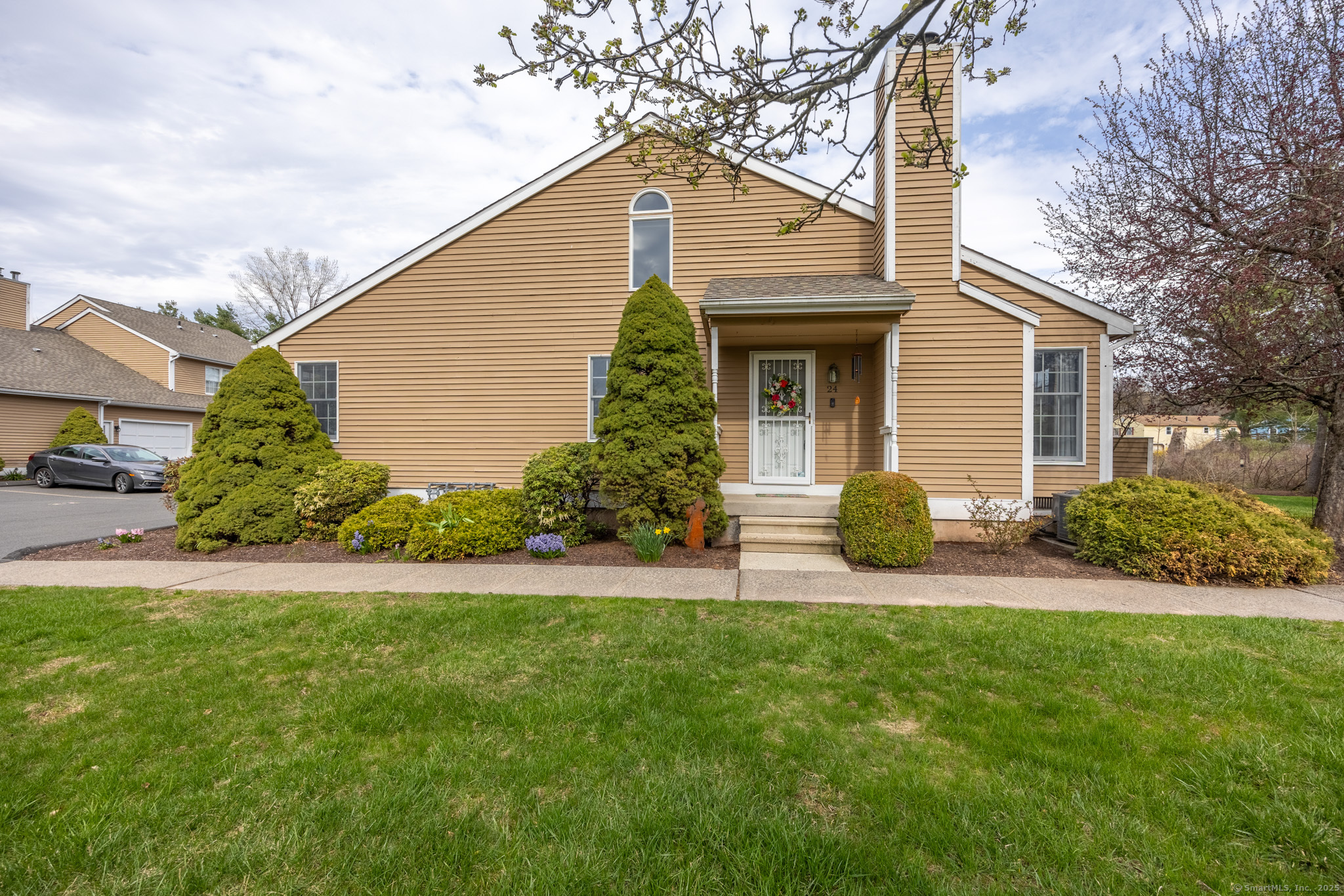 697 S End Road #24, Southington, Connecticut image 35