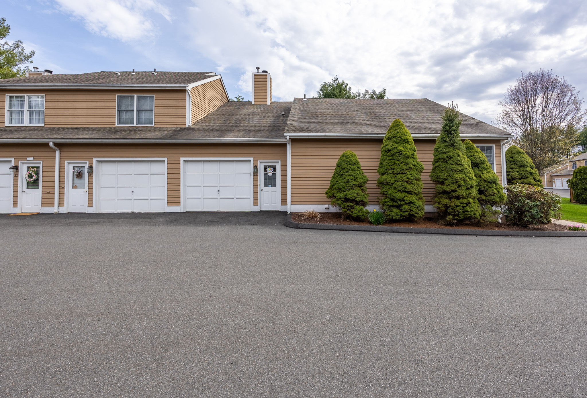 697 S End Road #24, Southington, Connecticut image 36