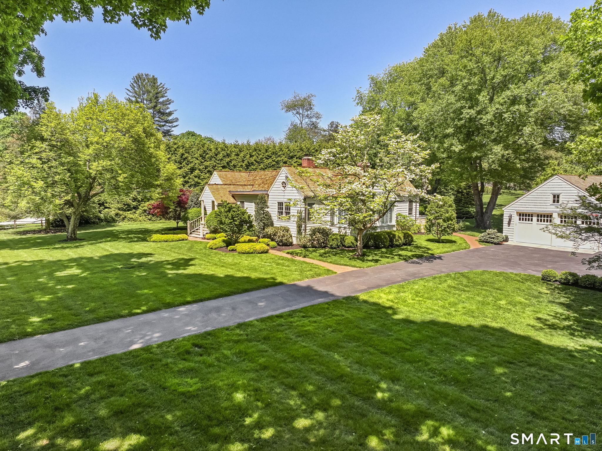 820 Hillside Road