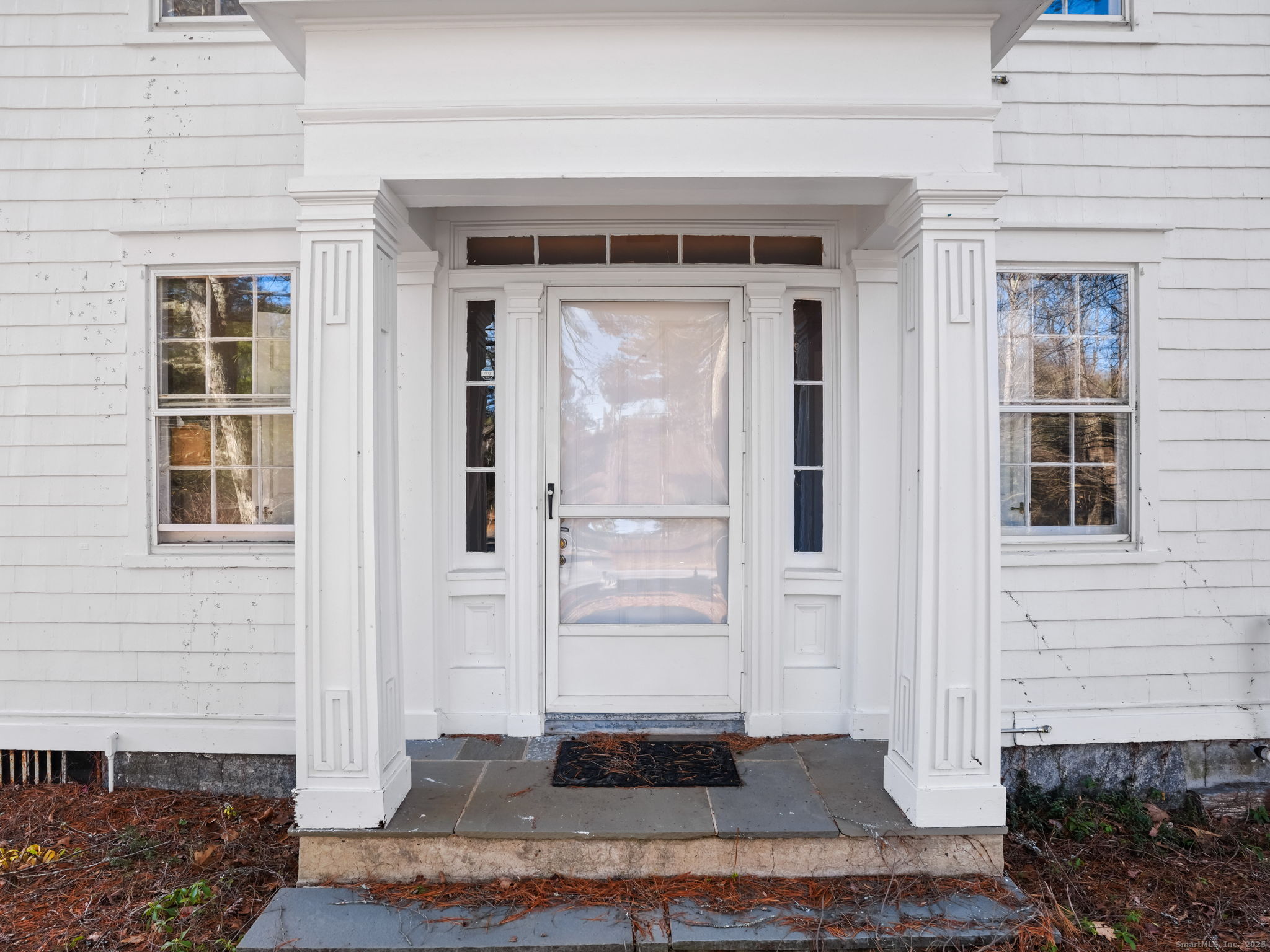 575 Black Rock Turnpike