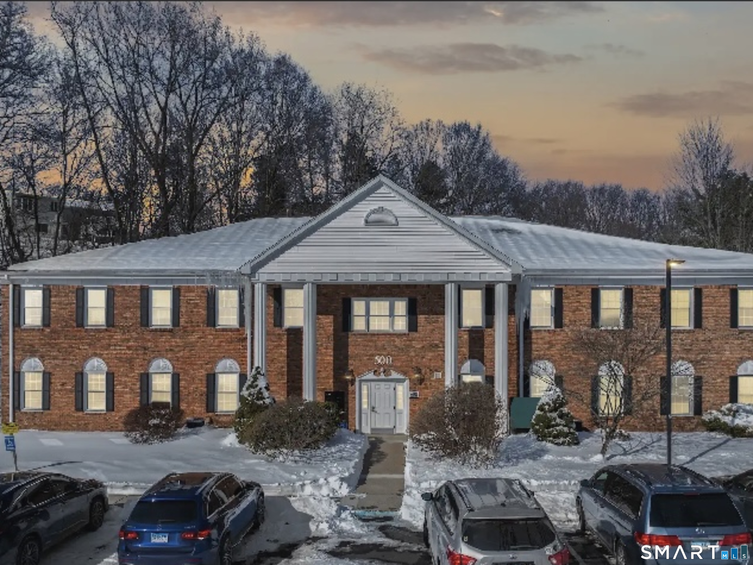 35 Cold Spring Road 515