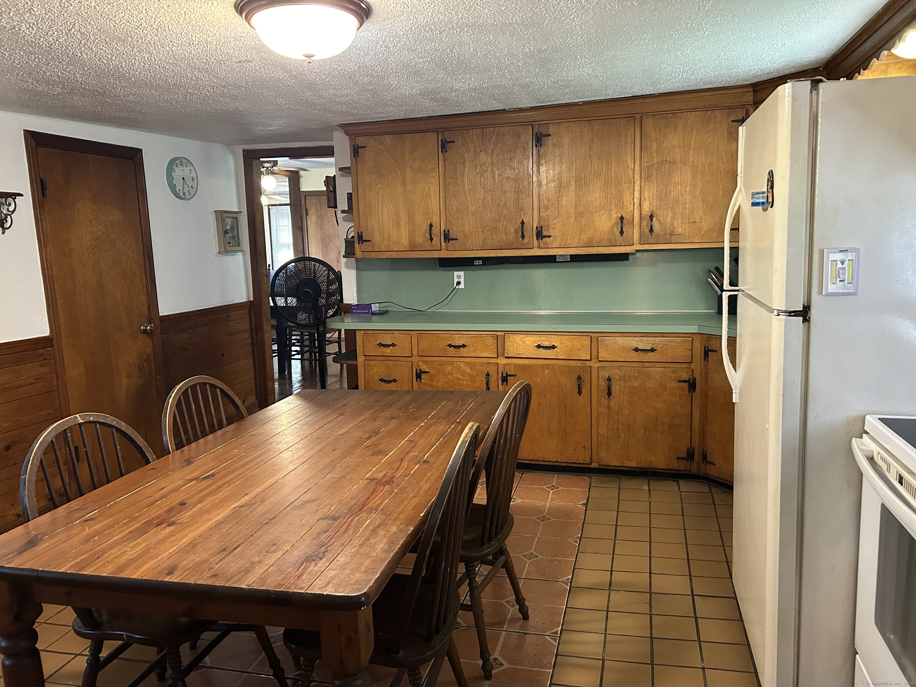 2060 Perkins Street, Bristol, Connecticut image 15