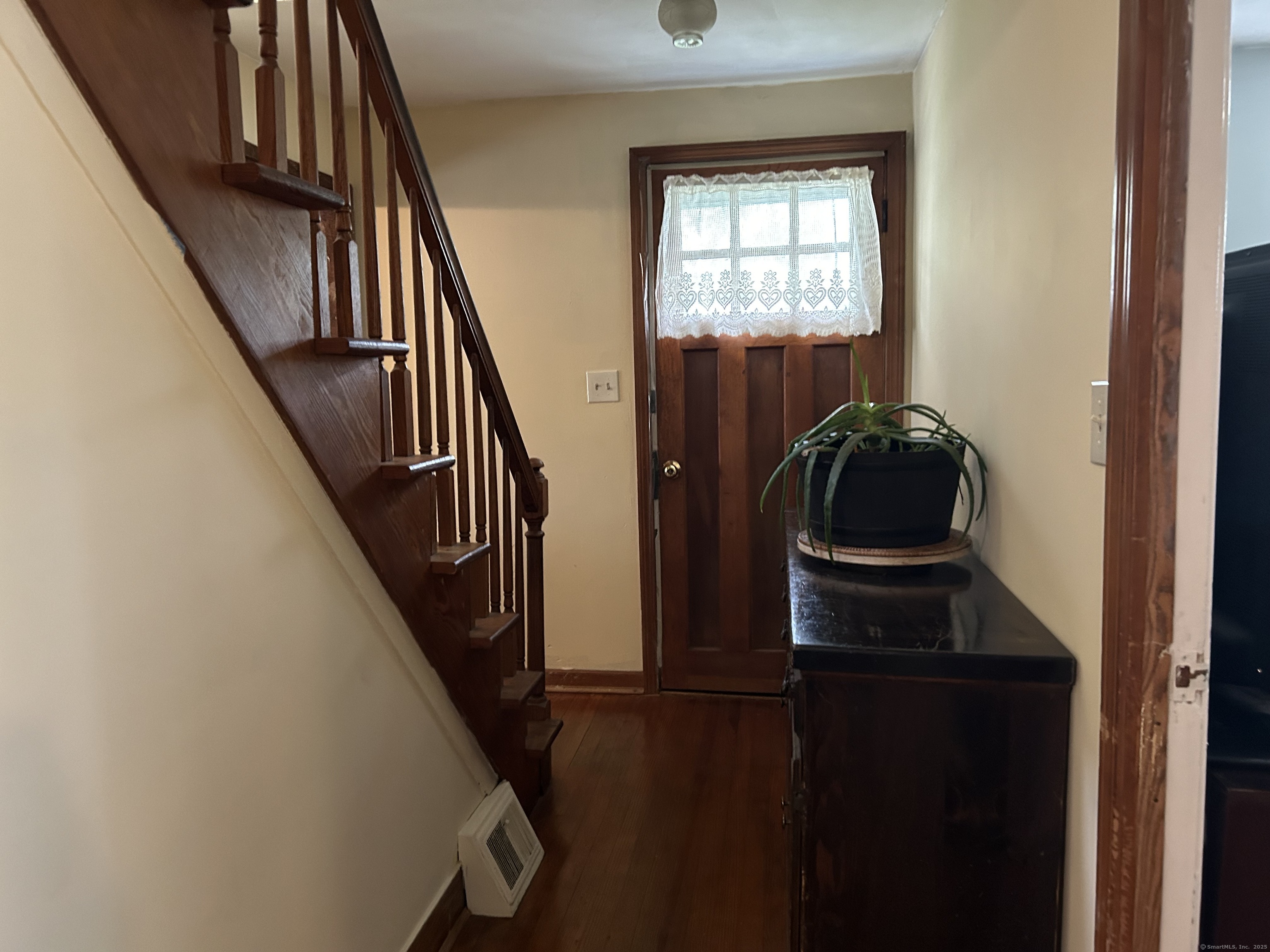 2060 Perkins Street, Bristol, Connecticut image 17