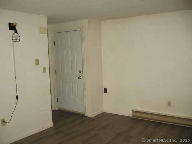 362 Colonial Avenue #8A, Waterbury, Connecticut image 4