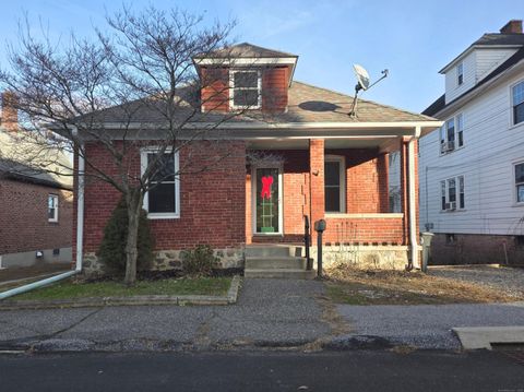 Photo of 173 Chestnut Avenue, Torrington, CT 06790 (MLS # 24123359)