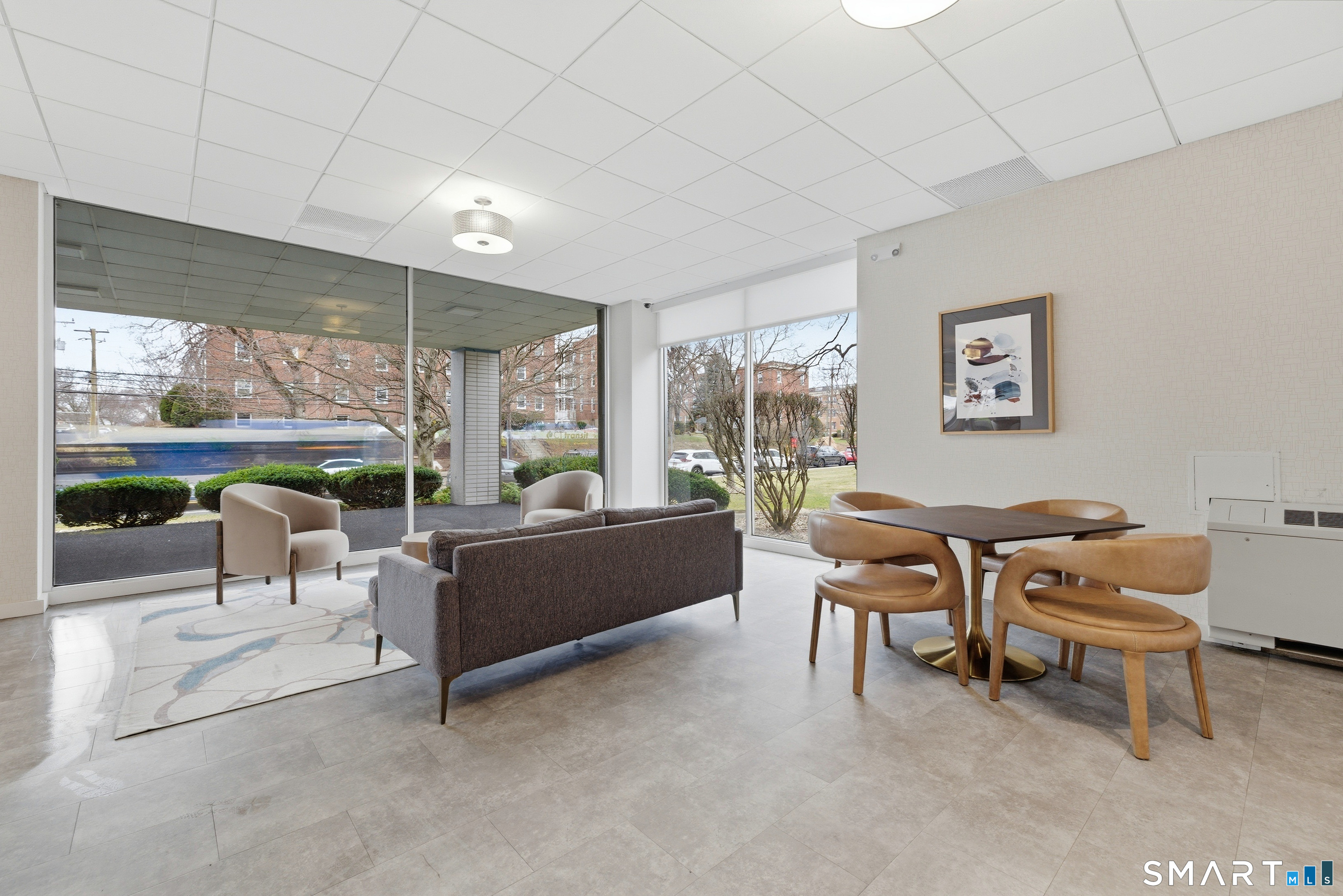 893 Farmington Avenue 5I