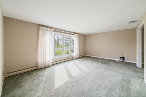 Tiny photo for 2 Lee Circle, Bloomfield, CT 06002 (MLS # 24112828)