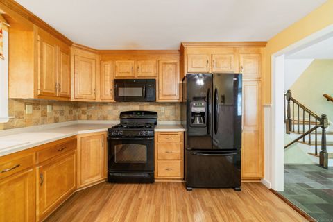 Tiny photo for 2 Lee Circle, Bloomfield, CT 06002 (MLS # 24112828)