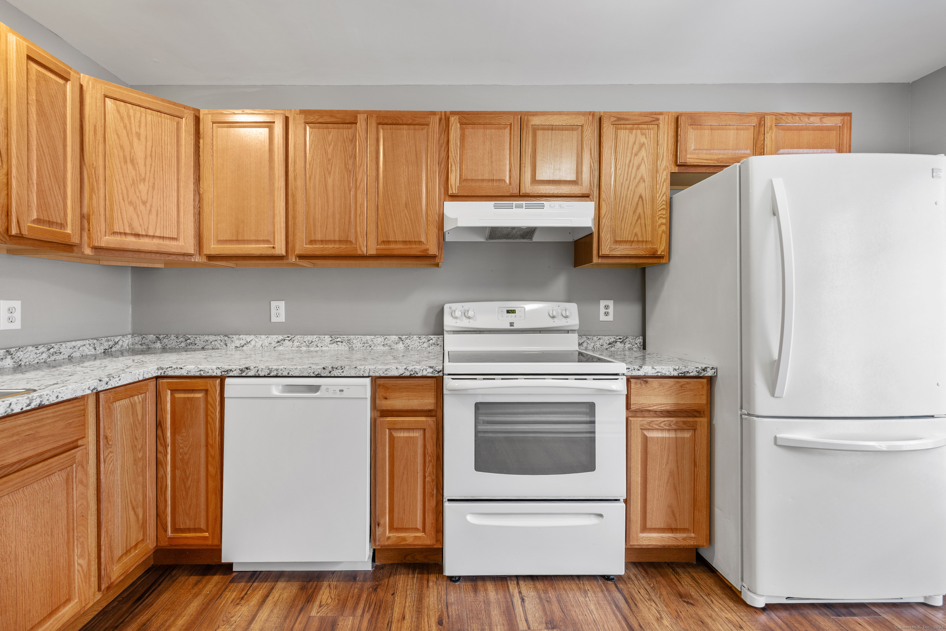 260 Scott Road #APT 10, Waterbury, Connecticut image 6