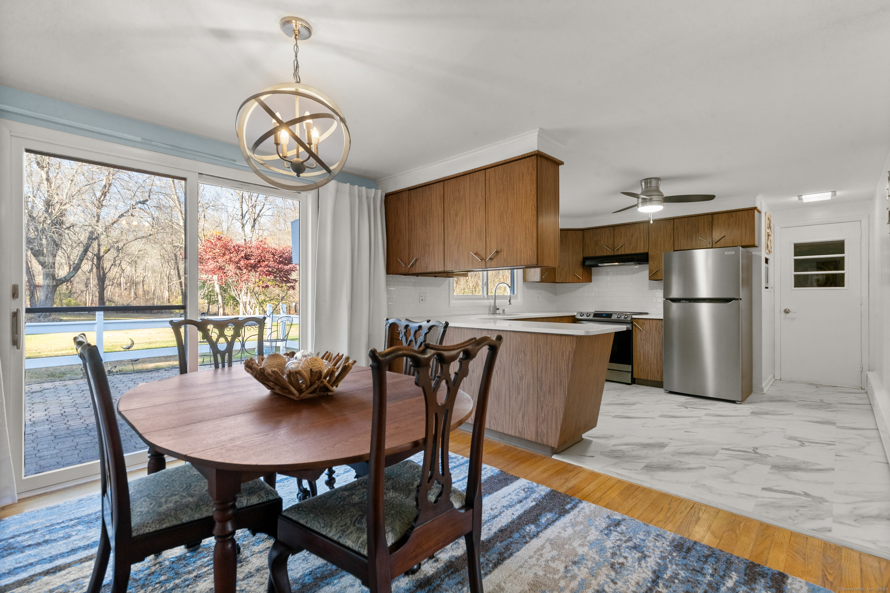 558 Davis Street, Watertown, Connecticut image 12