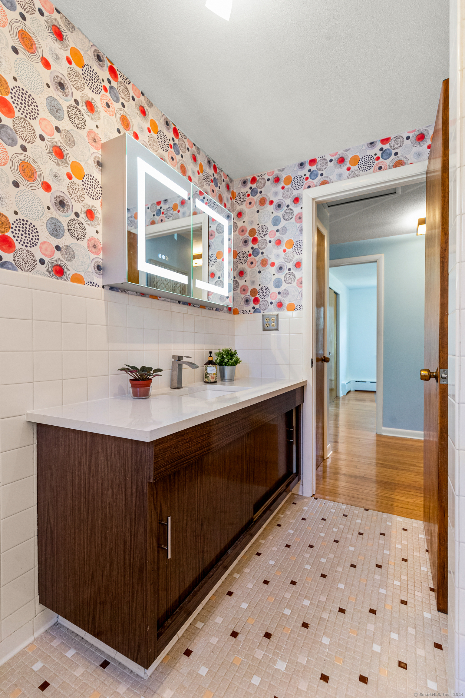 558 Davis Street, Watertown, Connecticut image 26