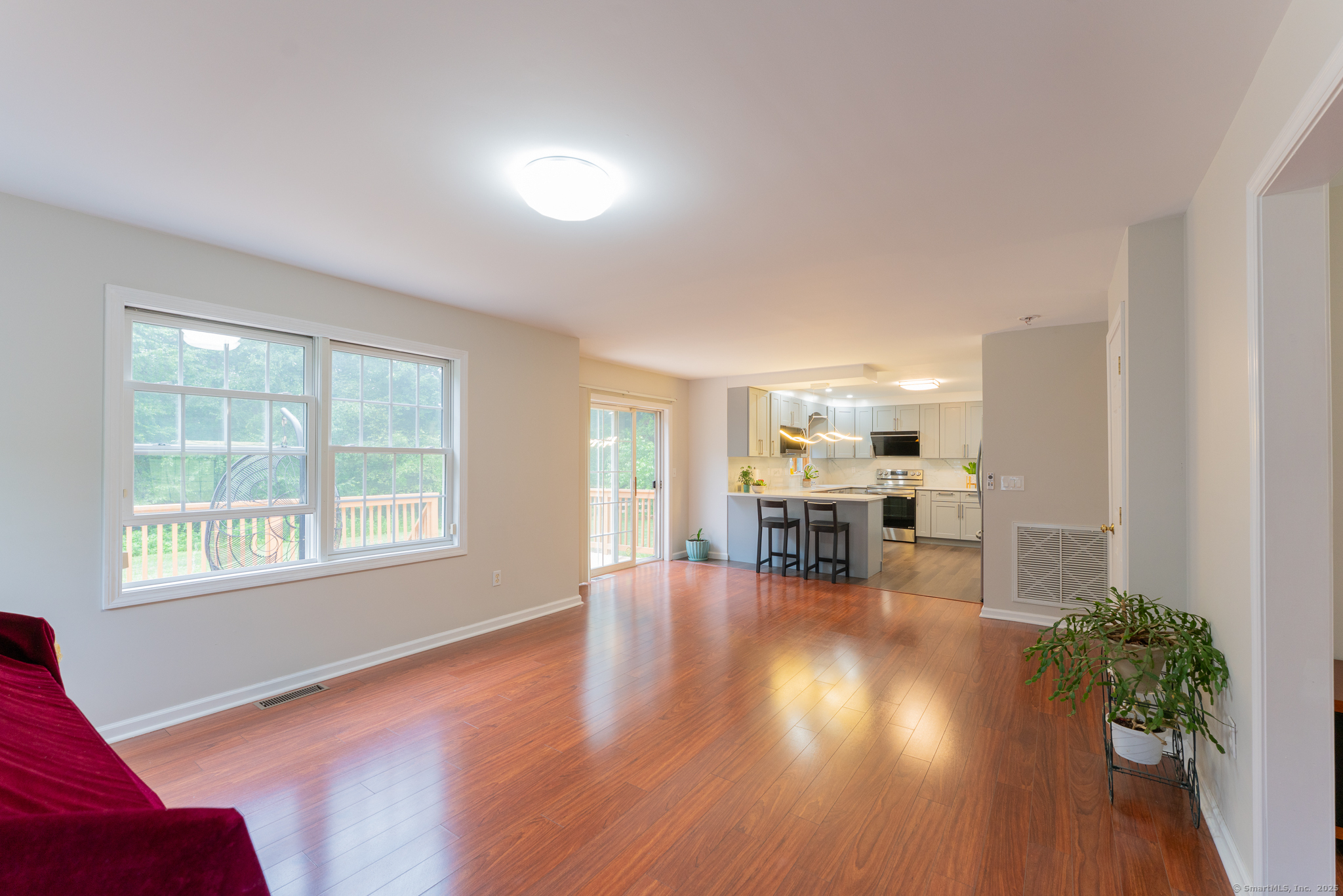 7 Southwinds Road