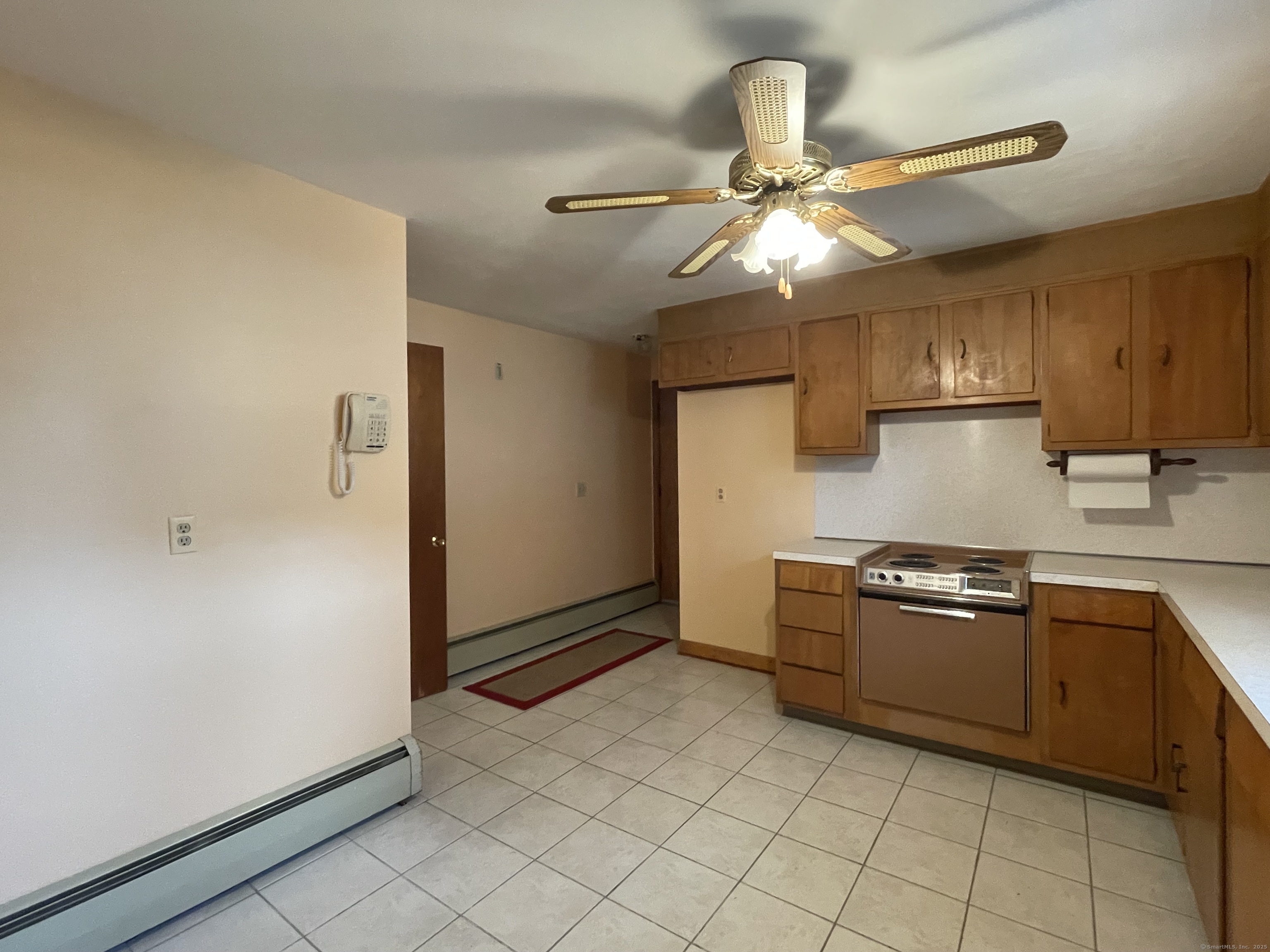 696 Broadview Terrace, Hartford, Connecticut image 5