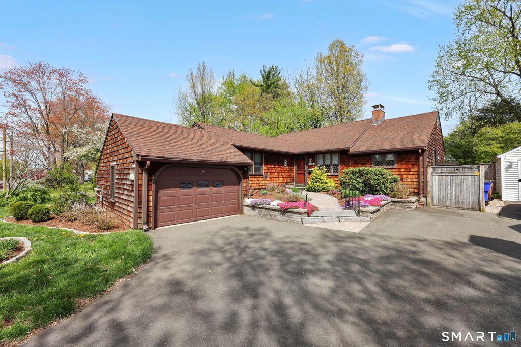 Photo of 1186 Trout Brook Drive, West Hartford, CT 06119 (MLS # 24167993)