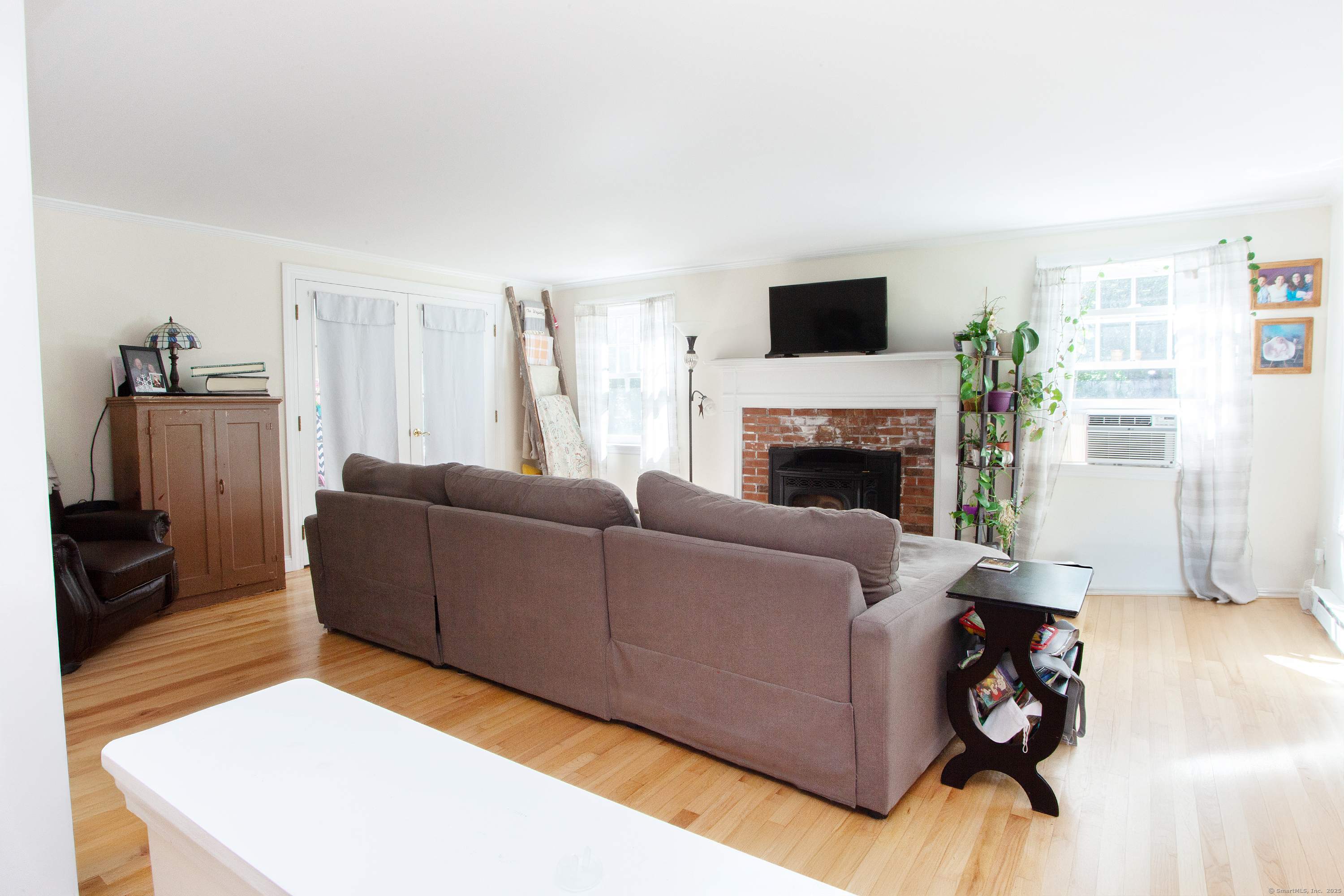 Hartland, Connecticut 06027, United States, 3 Bedrooms Bedrooms, ,2 BathroomsBathrooms,Residential,Active,207810