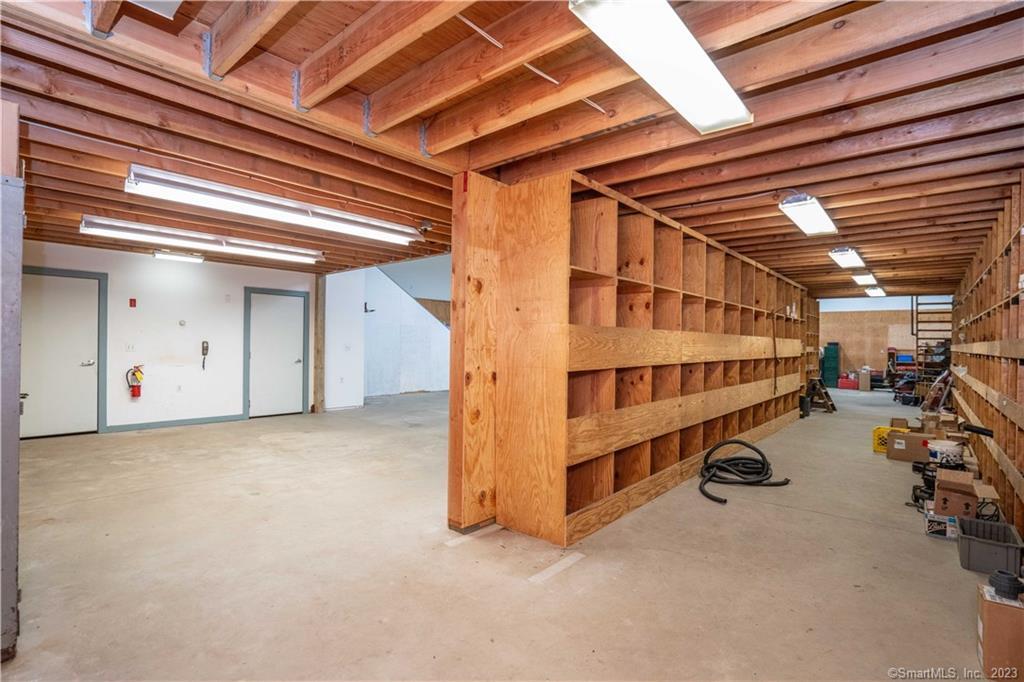 49 Jacks Bridge Road, Woodbury, Connecticut image 15