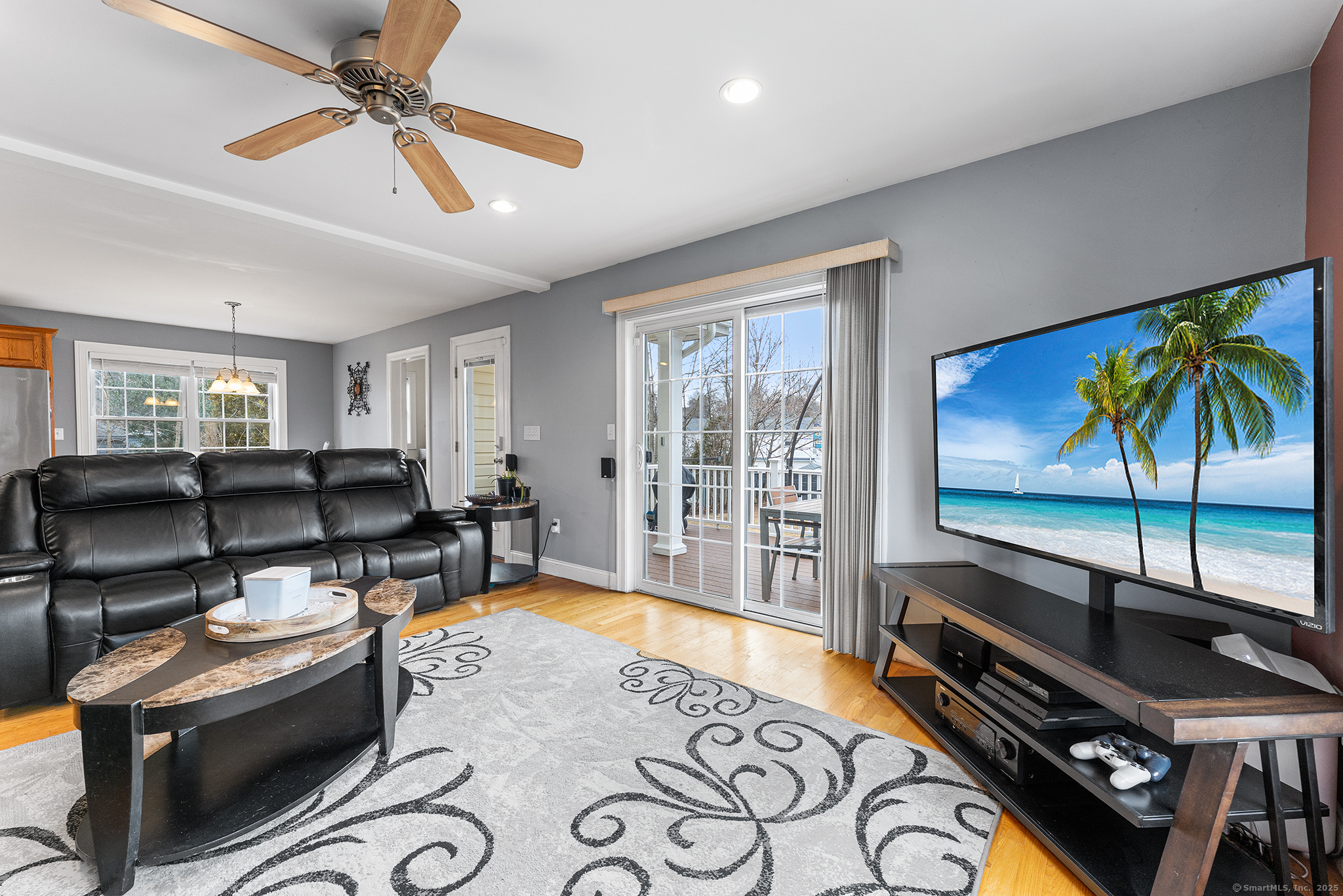 20 Hughes Street, East Haven, Connecticut image 14