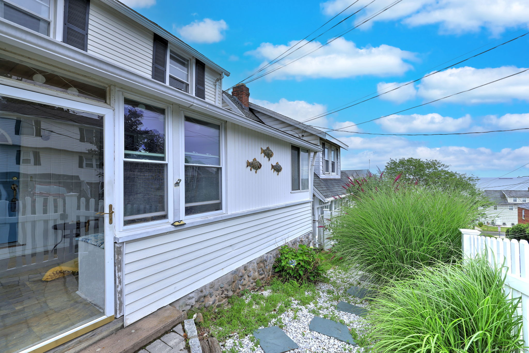 81 Dawson Avenue