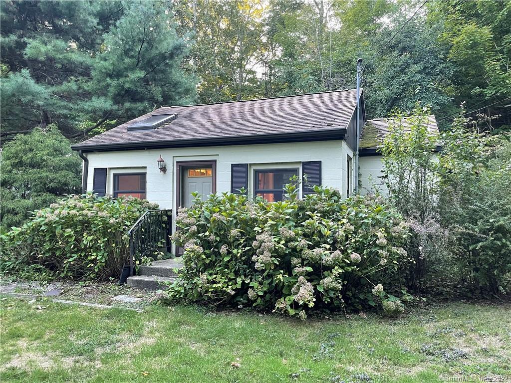 159 Blood Street, Lyme, Connecticut - 1 Bedrooms  
1 Bathrooms  
4 Rooms - 