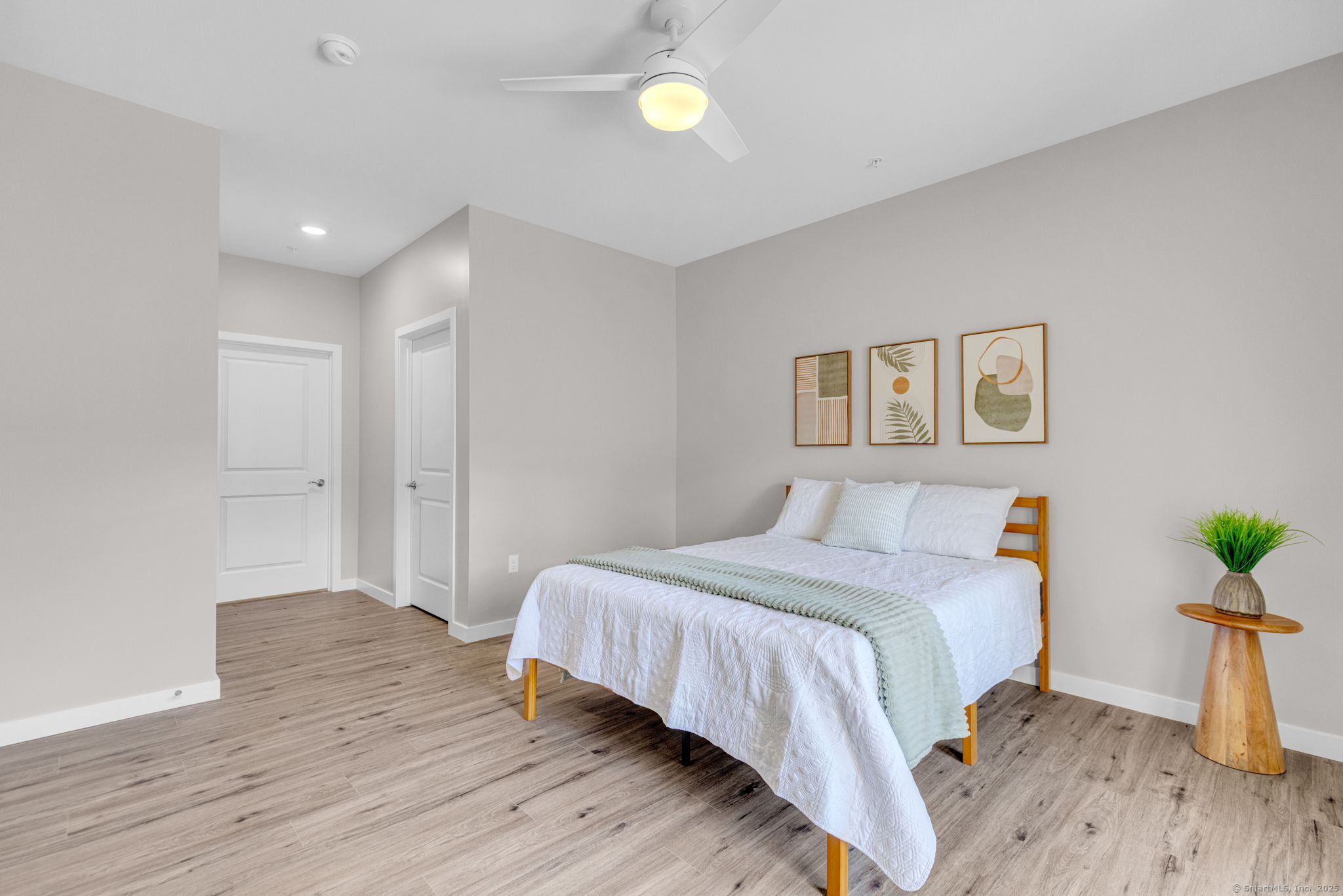 Berlin, Connecticut 06037, United States, 2 Bedrooms Bedrooms, ,2 BathroomsBathrooms,Residential,Active,236327