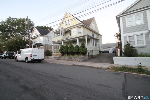 54 HILLSIDE AVE, BRIDGEPORT, CT 06604 - Image 1e5fad3b668dff07f8f22d03f368c036/2656964304