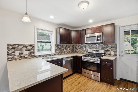 Multifamily For Rent - 143 Kneen Street #2<br/> Shelton, CT 06484