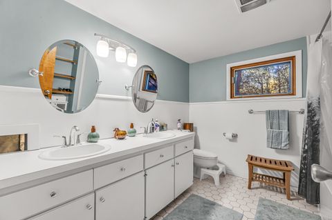 Tiny photo for 4 Old Gate Lane, Newtown, CT 06470 (MLS # 24148068)