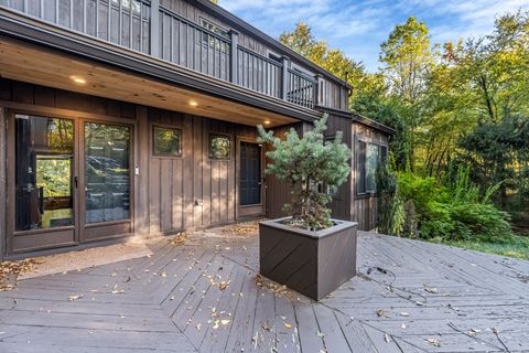 Tiny photo for 4 Old Gate Lane, Newtown, CT 06470 (MLS # 24148068)