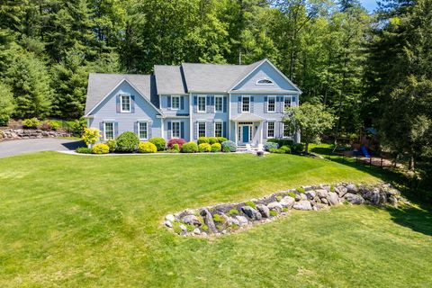 10 Holcomb Hill Road Granby CT 06090