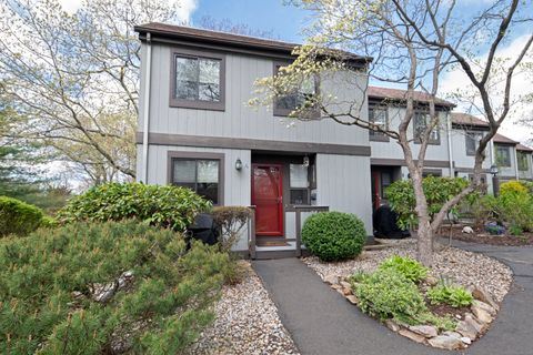 34 Harbour Village A Branford CT 06405