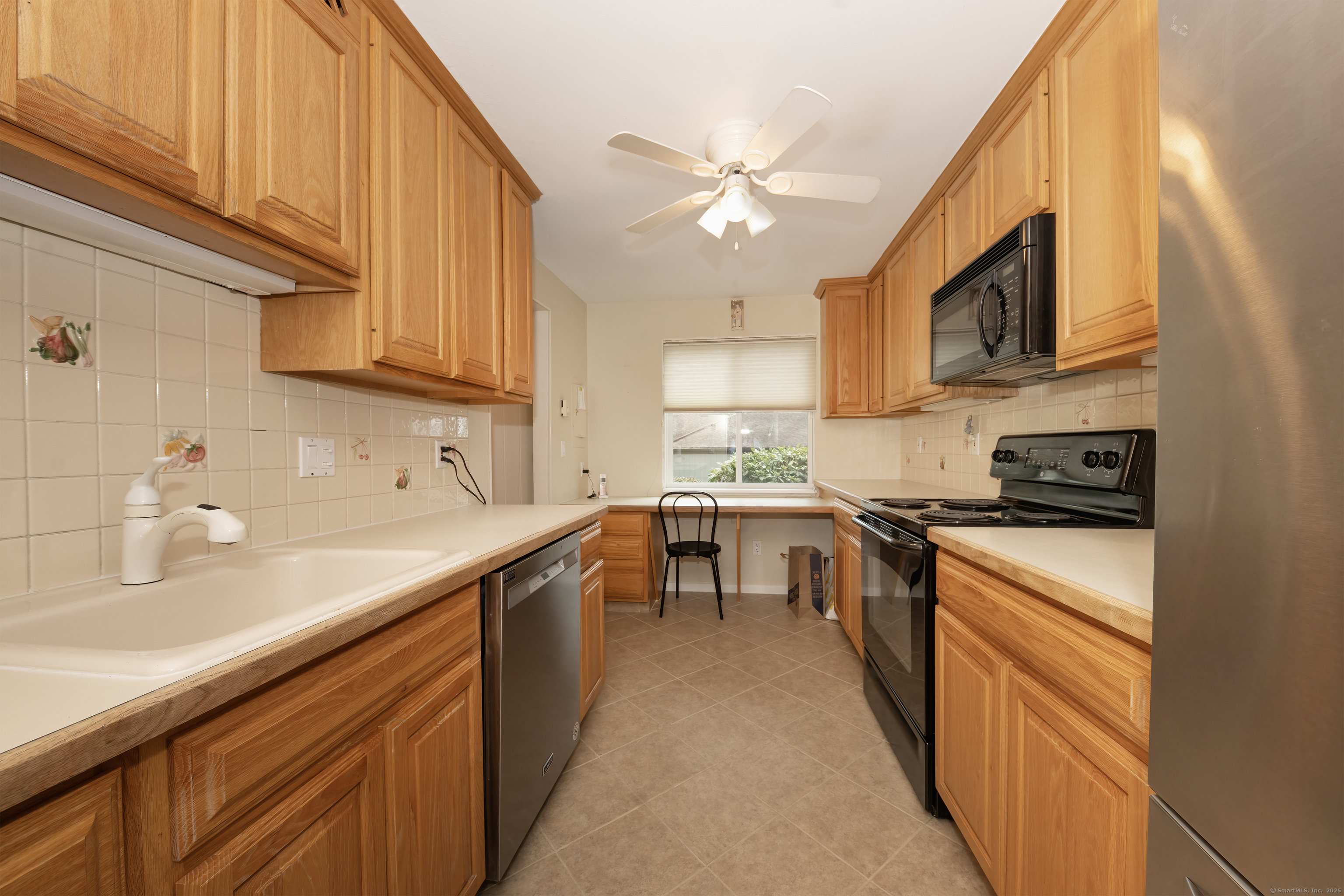 34 Harbour Village #A, Branford, Connecticut image 8