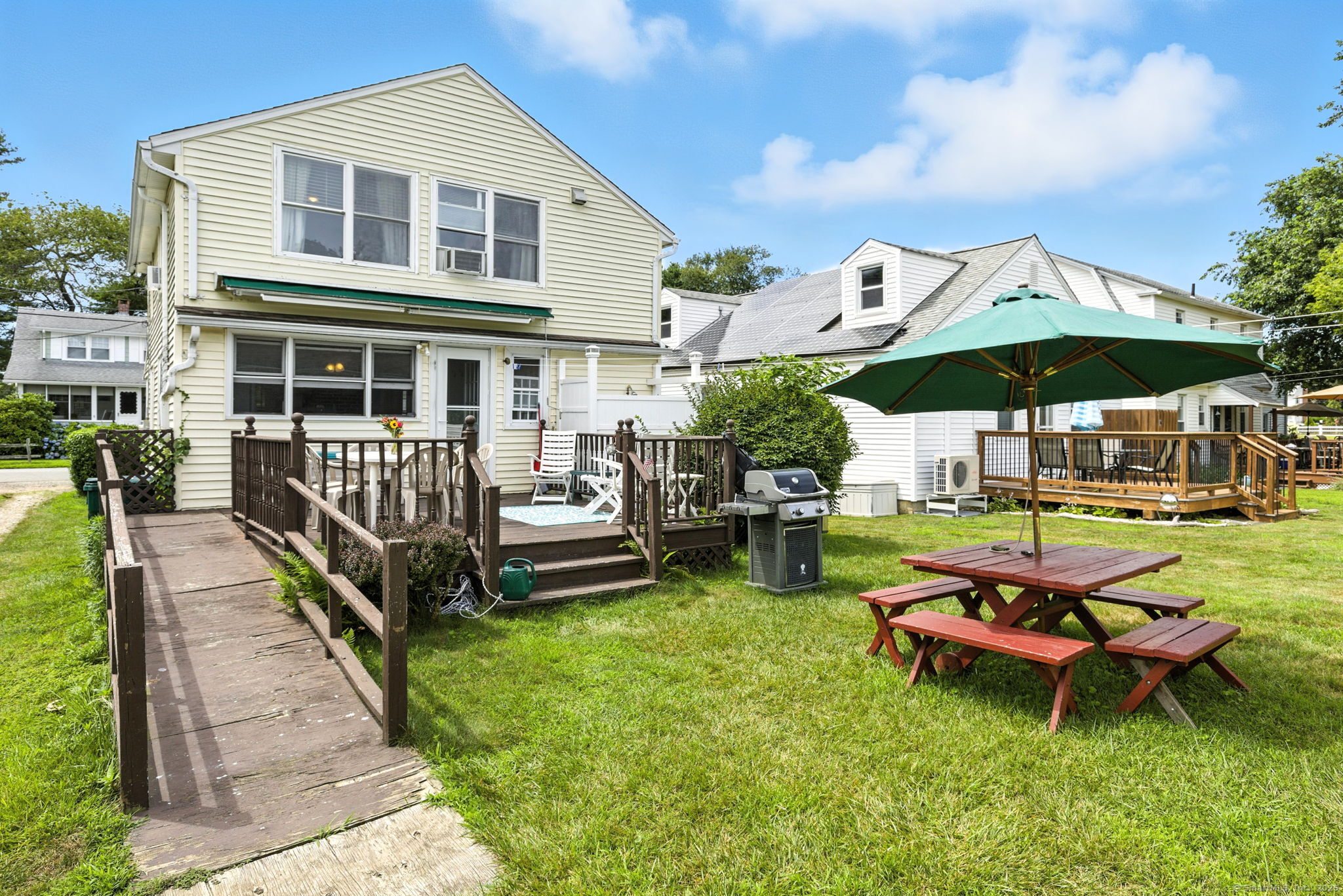 Old Lyme, Connecticut 06371, United States, 3 Bedrooms Bedrooms, ,2 BathroomsBathrooms,Residential,Active,175031